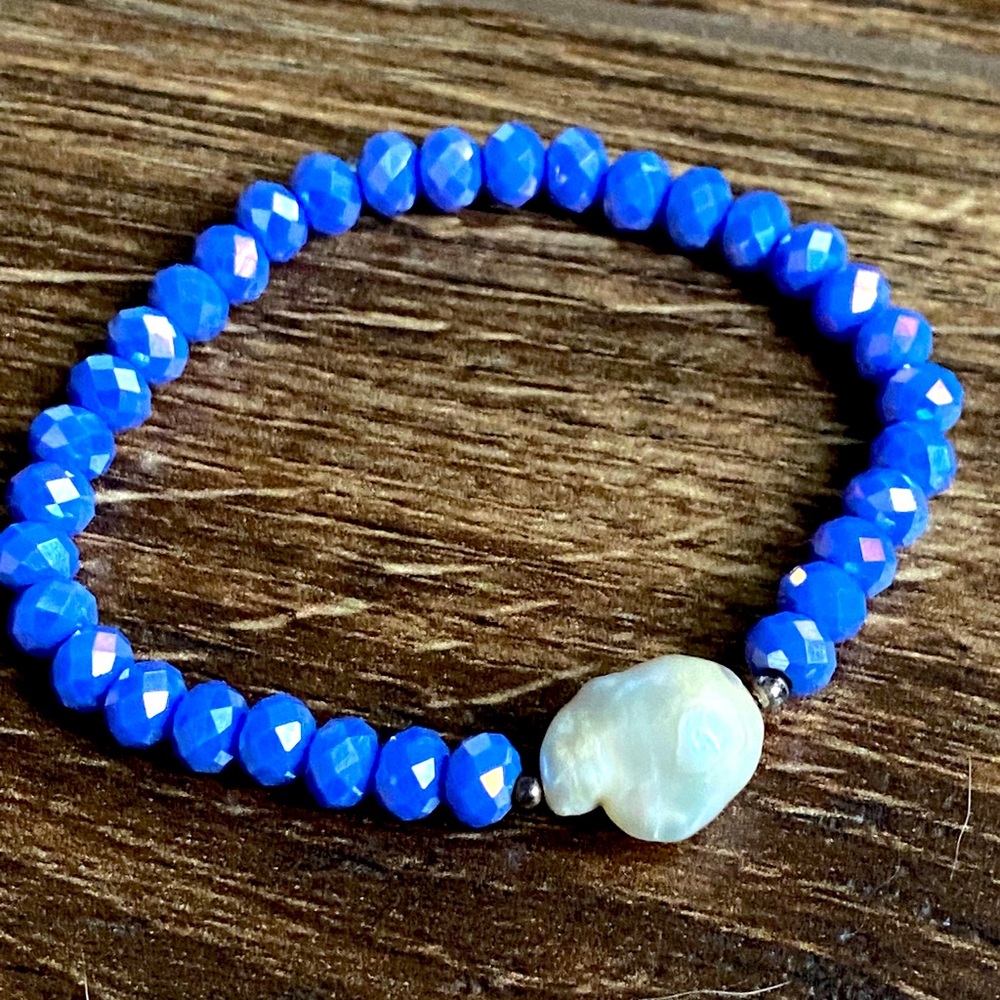 🩵 3 for $15 🩵 Handmade bracelet with pearl